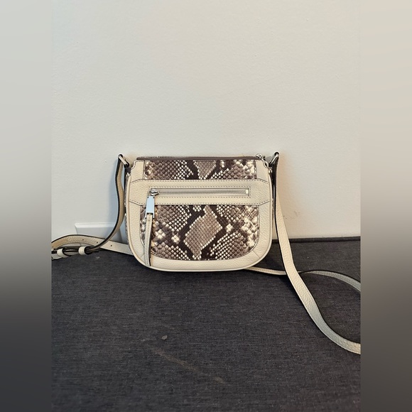 NWT! Michael Kors crossbody-ivory & snack print- great for fall! - Picture 1 of 9